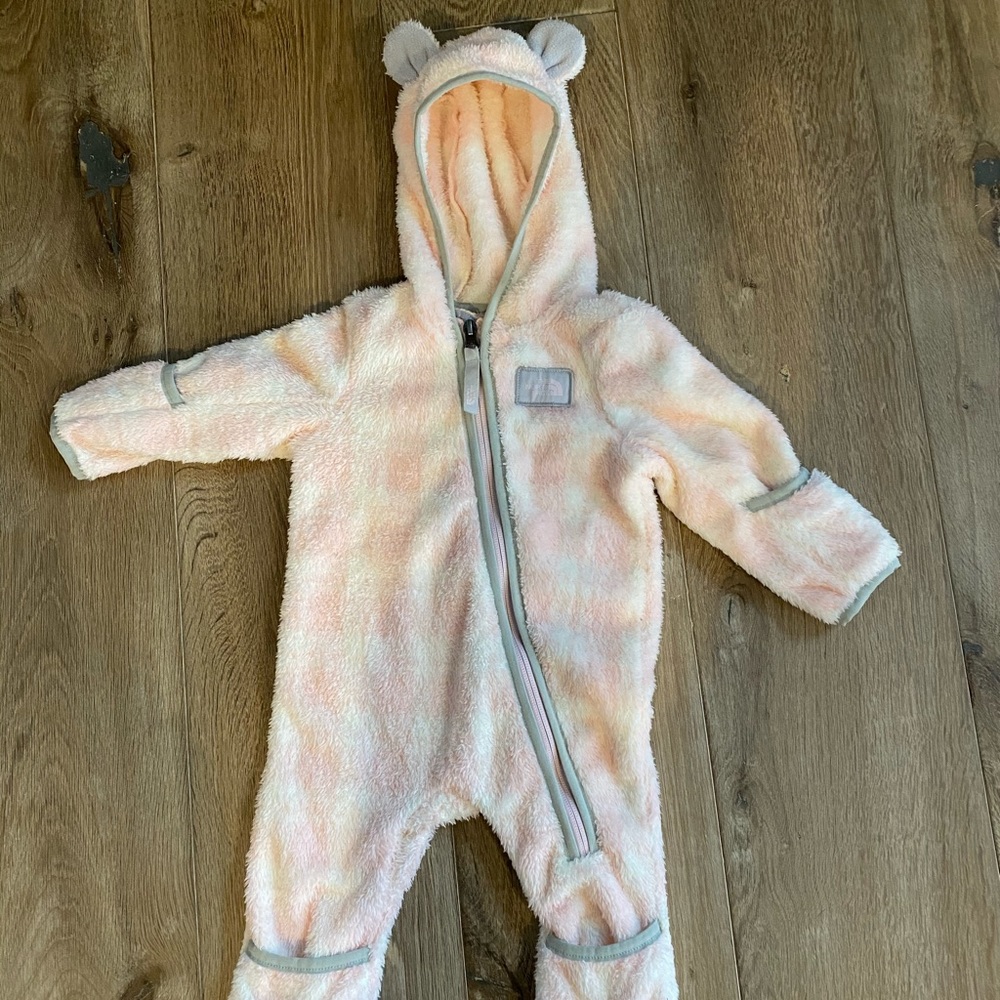 North face one piece